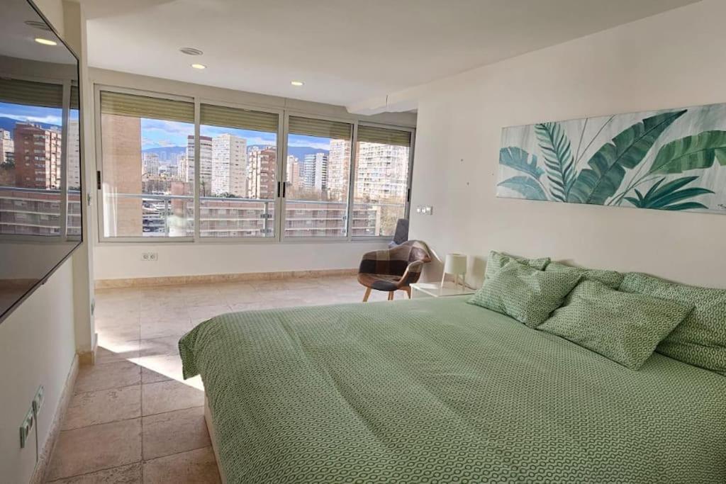 Sunny Breeze Apartment *